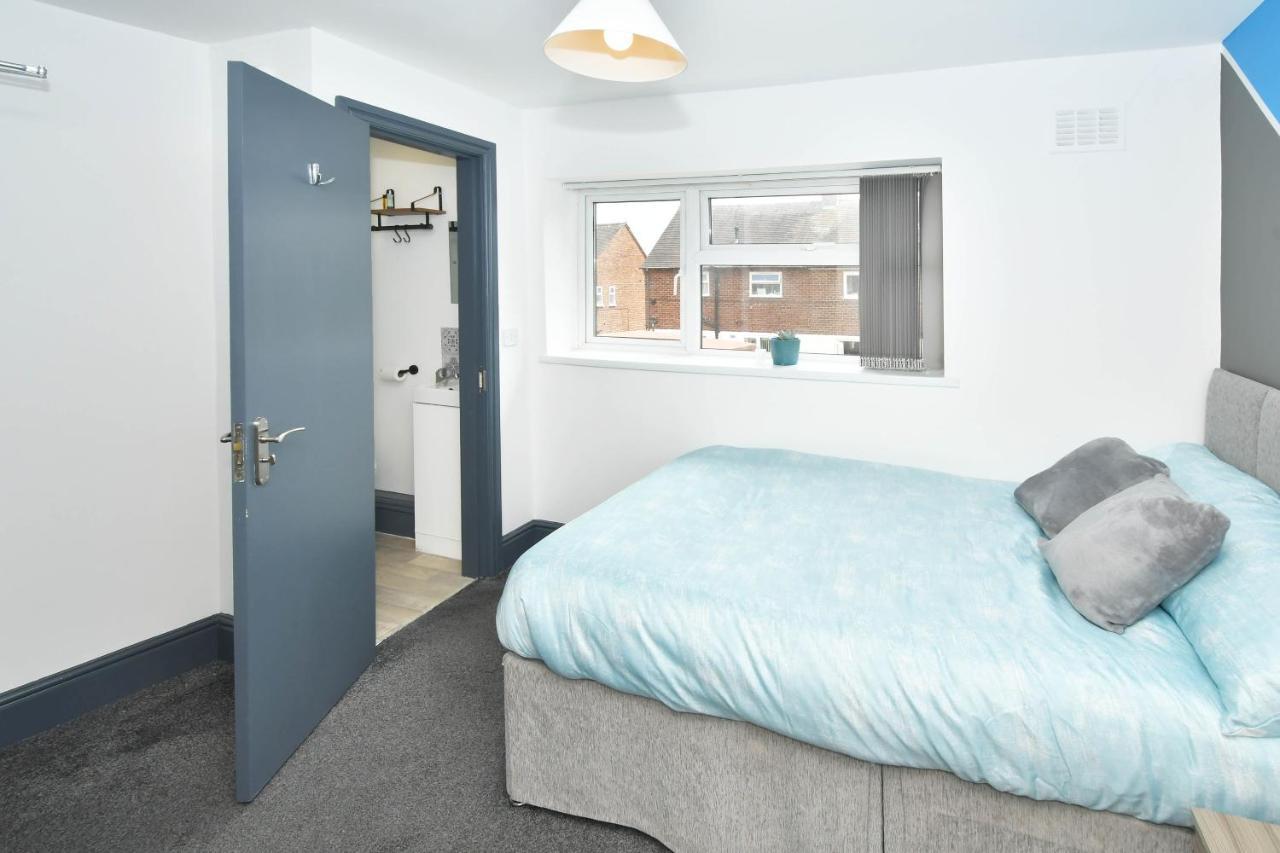 Townhouse @ Chiltern Place Newcastle Under Lyme Silverdale  Εξωτερικό φωτογραφία
